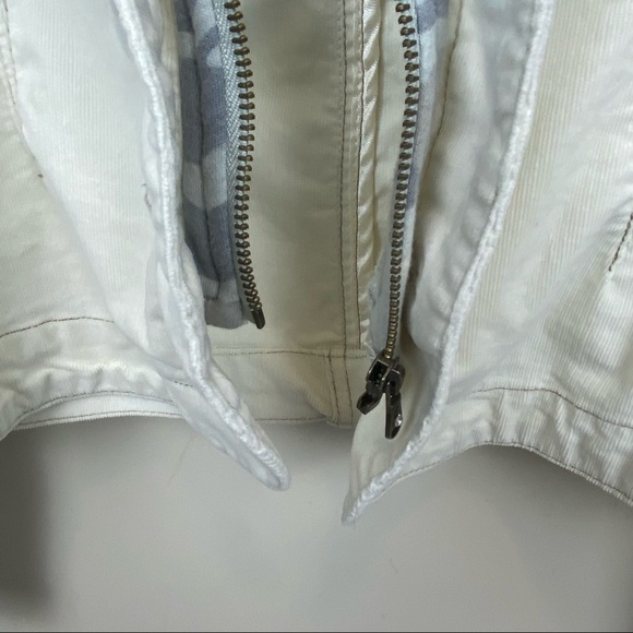 Plugg Juniors || Corduroy with Camo Hoodie; Size L - Picture 8 of 15